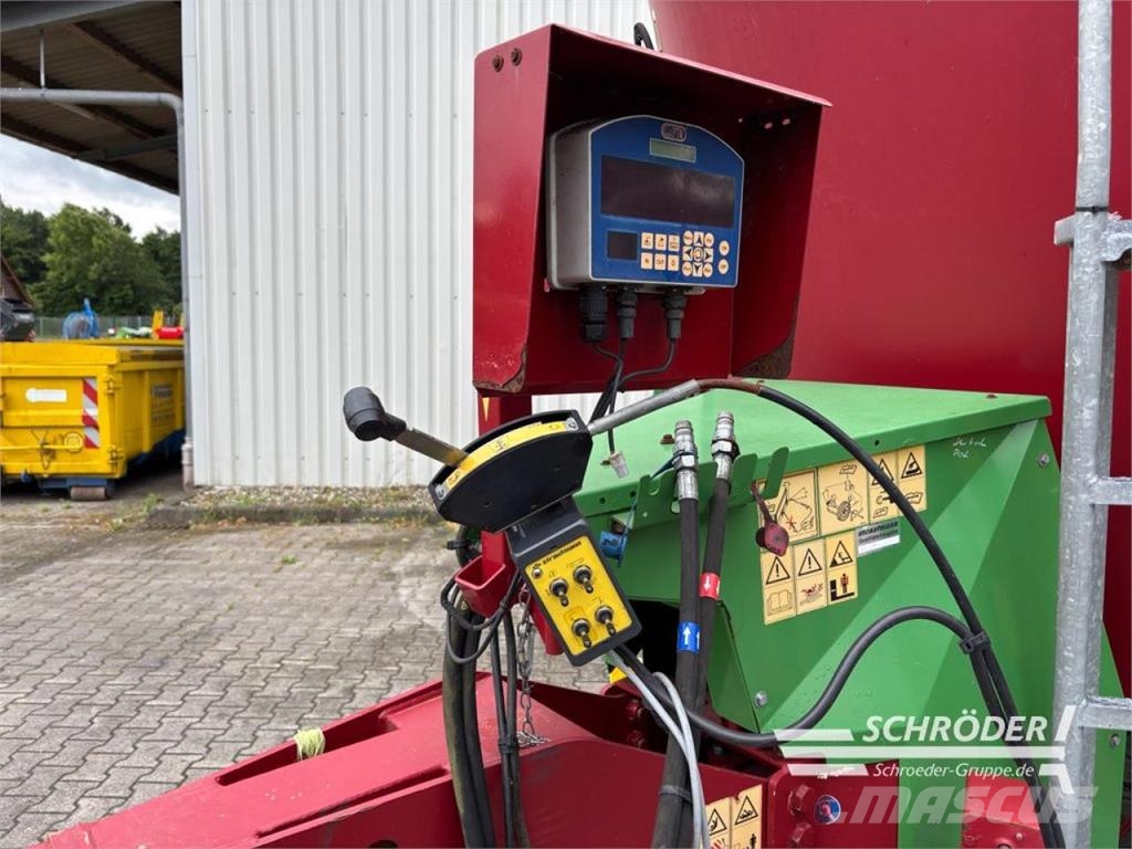 Strautmann VERTI MIX 2401 DOUBLE ملقمات خلاط