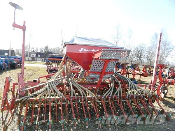 Kverneland Compakt Combination drills