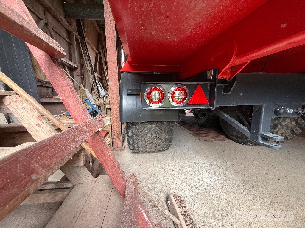 Bala TKF 1612 25 kubik 16ton, som ny! Getreideanhänger