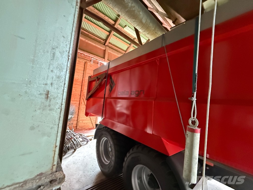 Bala TKF 1612 25 kubik 16ton, som ny! Getreideanhänger