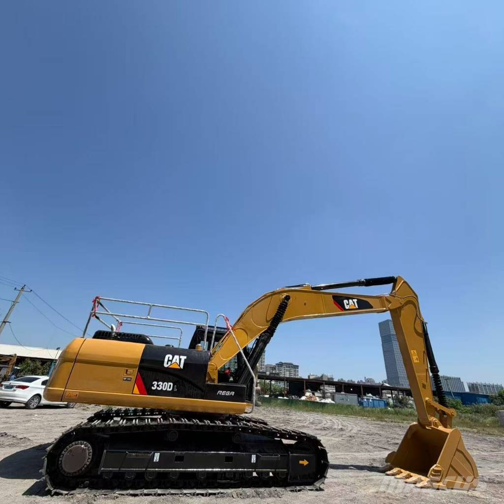 CAT CAT330DL Vidēja lieluma ekskavatori 7 t - 12 t
