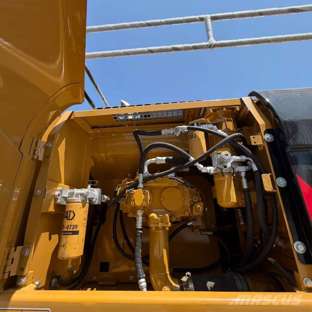 CAT CAT330DL Vidēja lieluma ekskavatori 7 t - 12 t