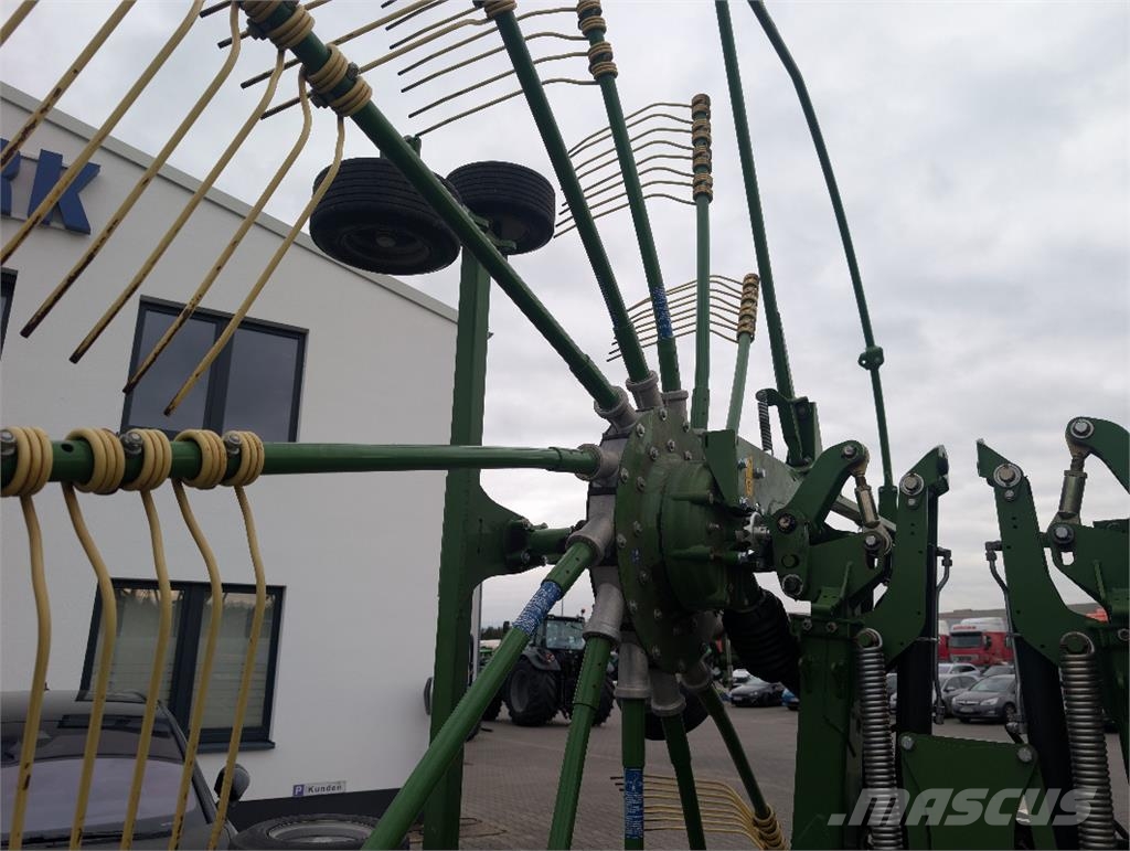 Krone SWADRO TC 880 Kendi yürür saman makinaları