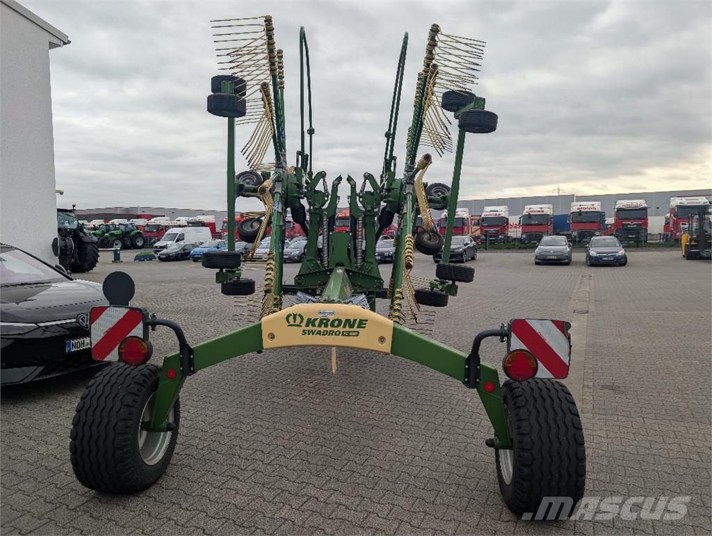 Krone SWADRO TC 880 Kendi yürür saman makinaları