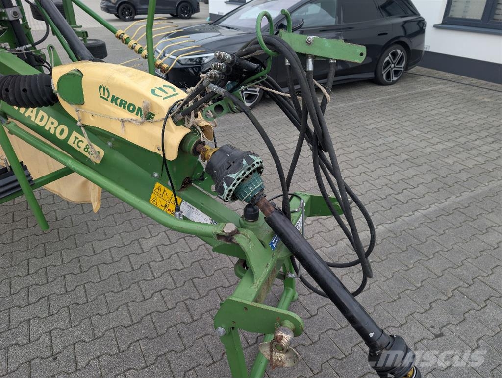 Krone SWADRO TC 880 Kendi yürür saman makinaları