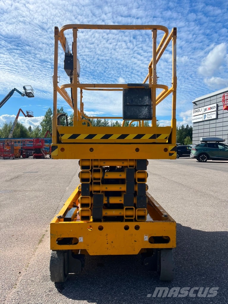 Haulotte Compact 14 Šķerveida pacēlāji