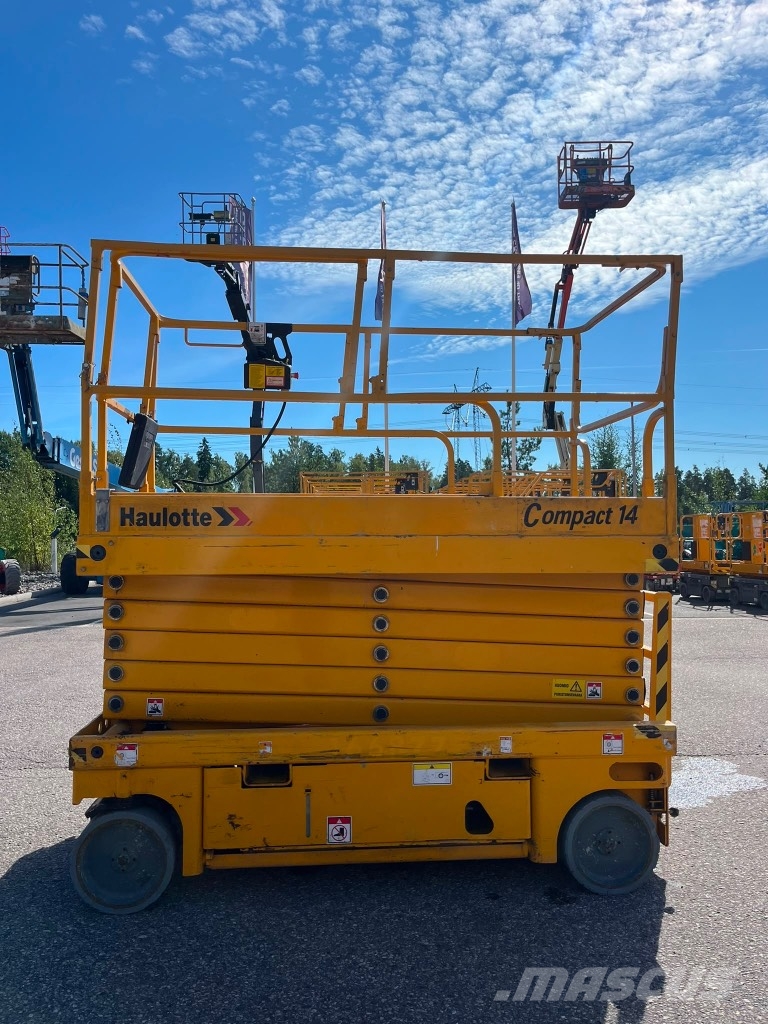 Haulotte Compact 14 Šķerveida pacēlāji