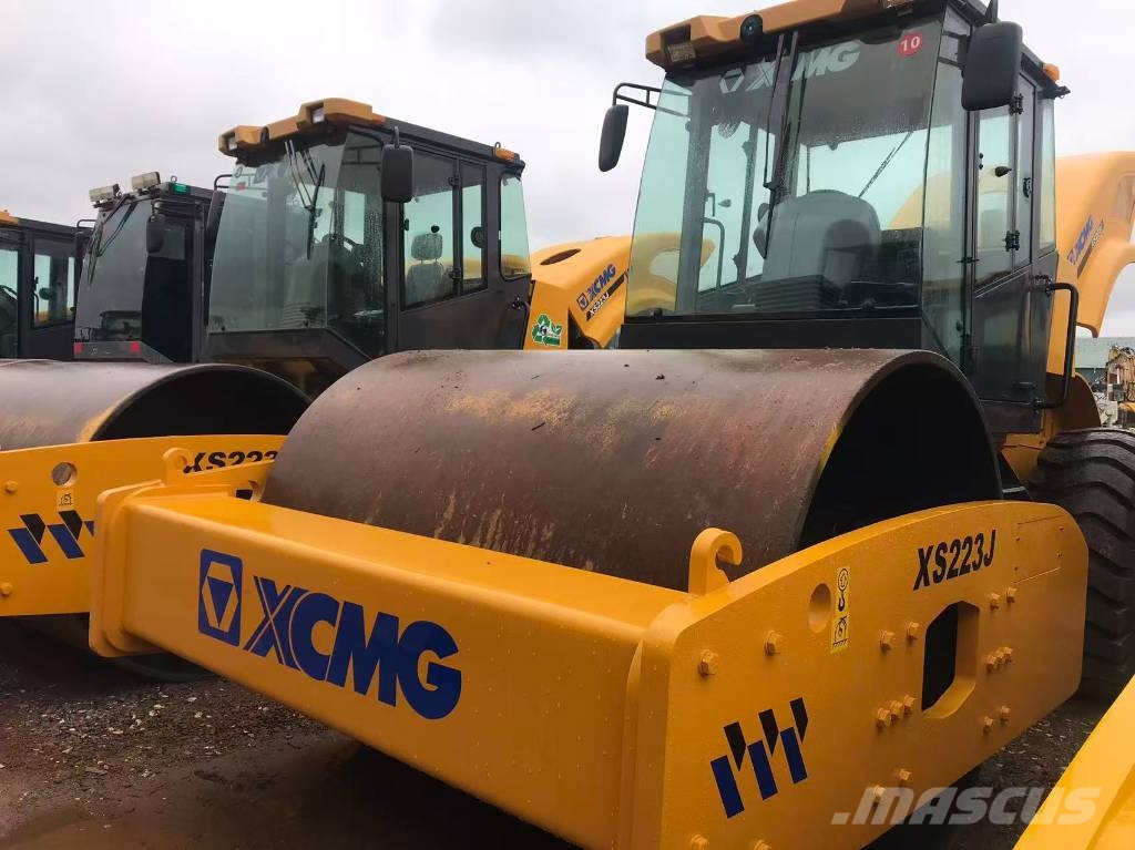 XCMG XS 223 J Грунтовые катки