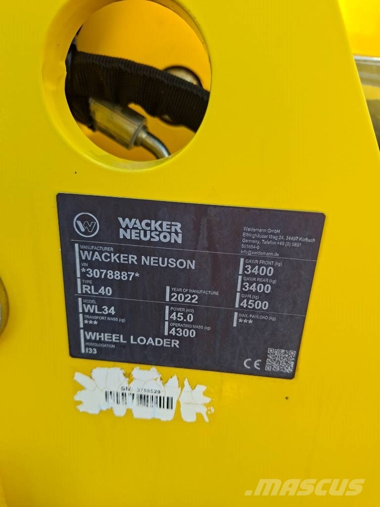 Wacker Neuson WL 34 لوادر بعجل