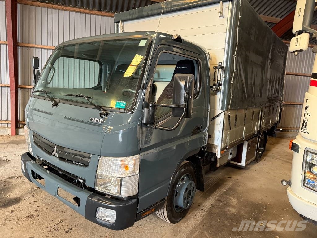 Mitsubishi Fuso Canter 7C15 شاحنات بغطاء جانبي