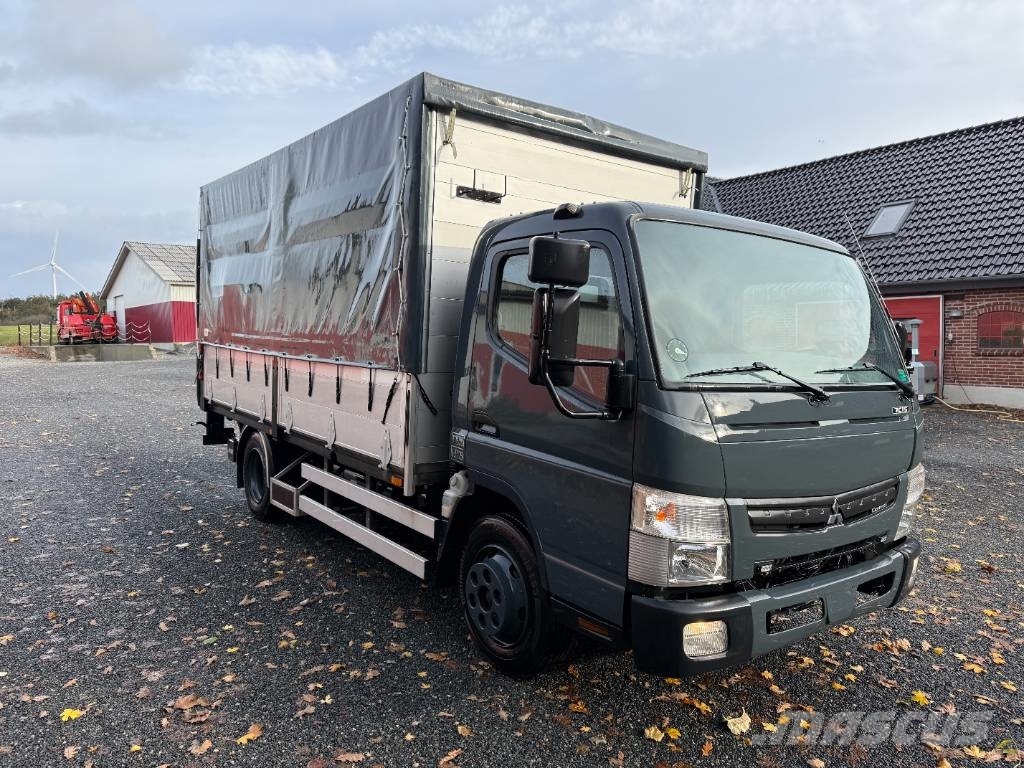 Mitsubishi Fuso Canter 7C15 شاحنات بغطاء جانبي