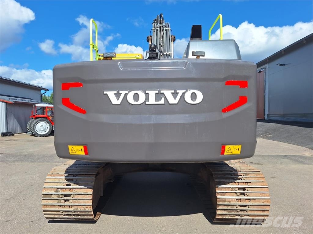 Volvo EC220EL PYÖRITTÄJÄLLÄ Roomikekskavaatorid