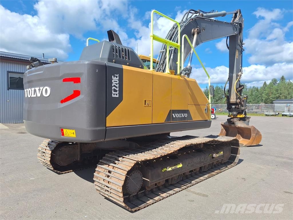 Volvo EC220EL PYÖRITTÄJÄLLÄ Roomikekskavaatorid