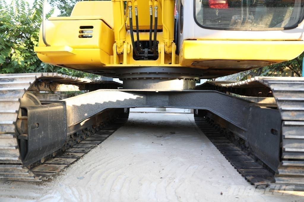 Sumitomo SH120A-3 Koparki gąsienicowe