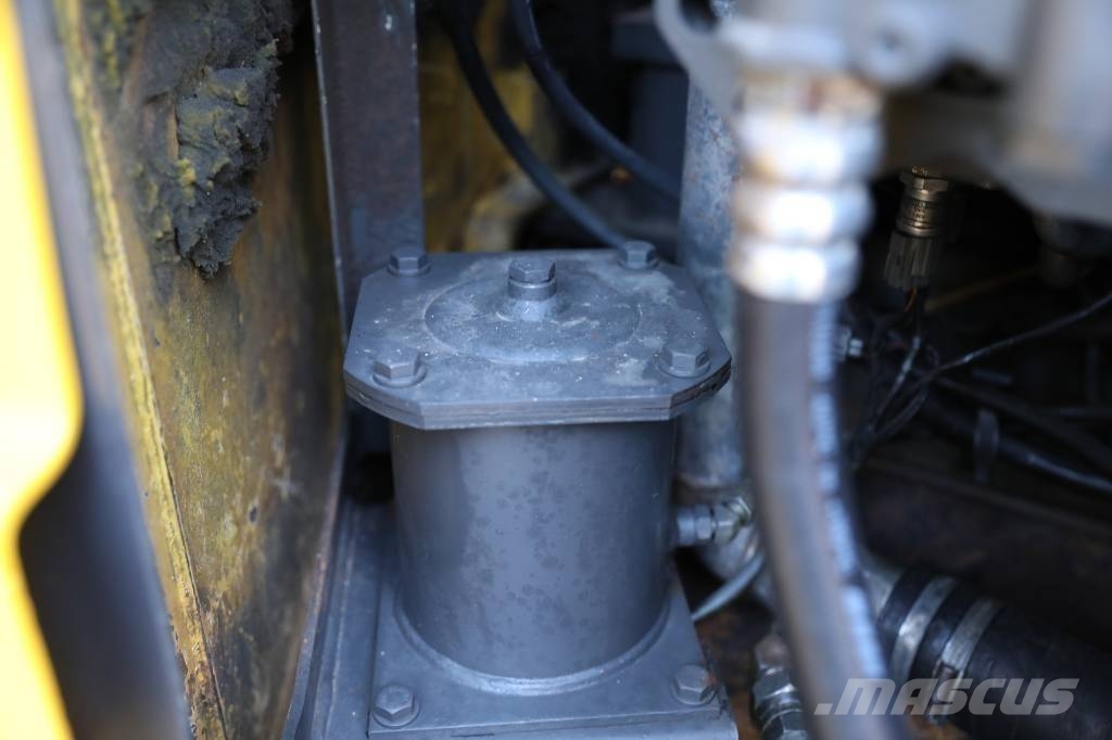 Sumitomo SH120A-3 Koparki gąsienicowe