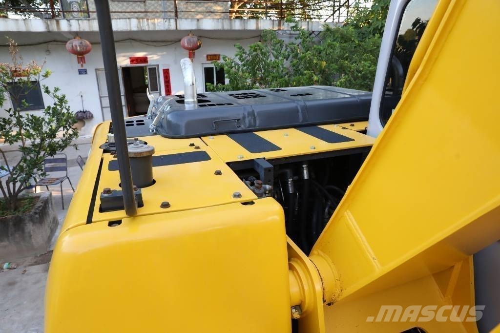 Sumitomo SH120A-3 Koparki gąsienicowe
