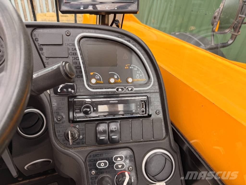 JCB 541-70 7 Meter Telehandler Telescopic handlers