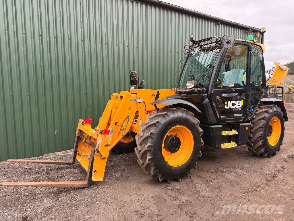 JCB 541-70 7 Meter Telehandler Telescopic handlers