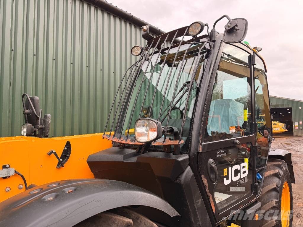 JCB 541-70 7 Meter Telehandler Telescopic handlers