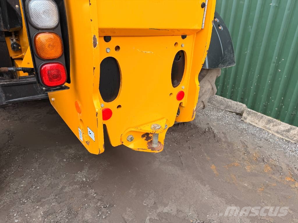 JCB 541-70 7 Meter Telehandler Telescopic handlers