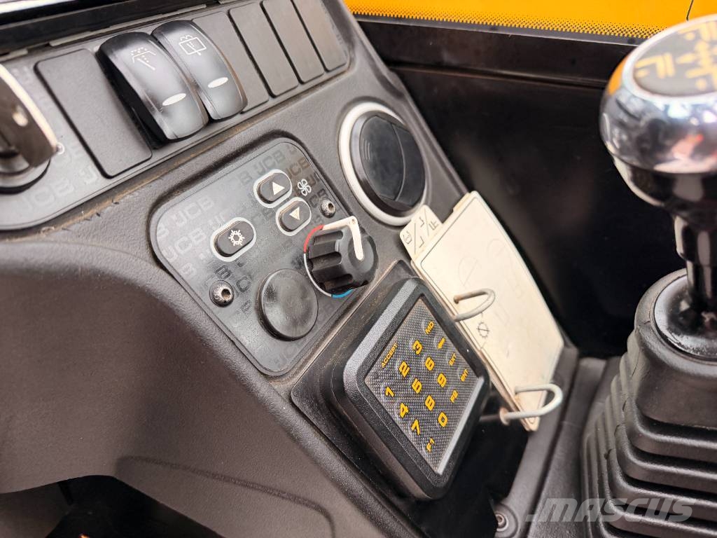 JCB 541-70 7 Meter Telehandler Telescopic handlers