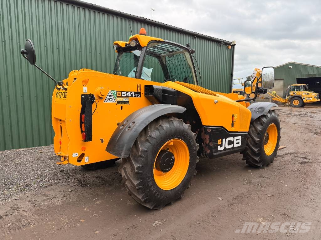 JCB 541-70 7 Meter Telehandler Telescopic handlers