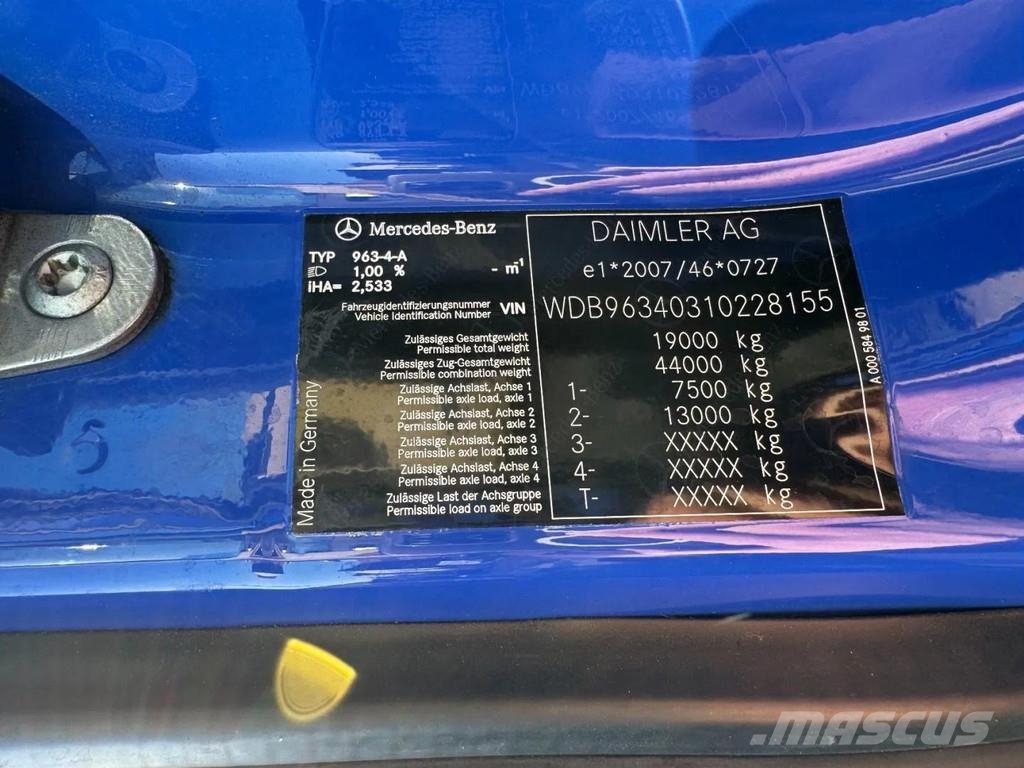 Mercedes-Benz Actros 1936 4X2 - EURO 6 SPOILERS 中古トラクターヘッド | トレーラーヘッド
