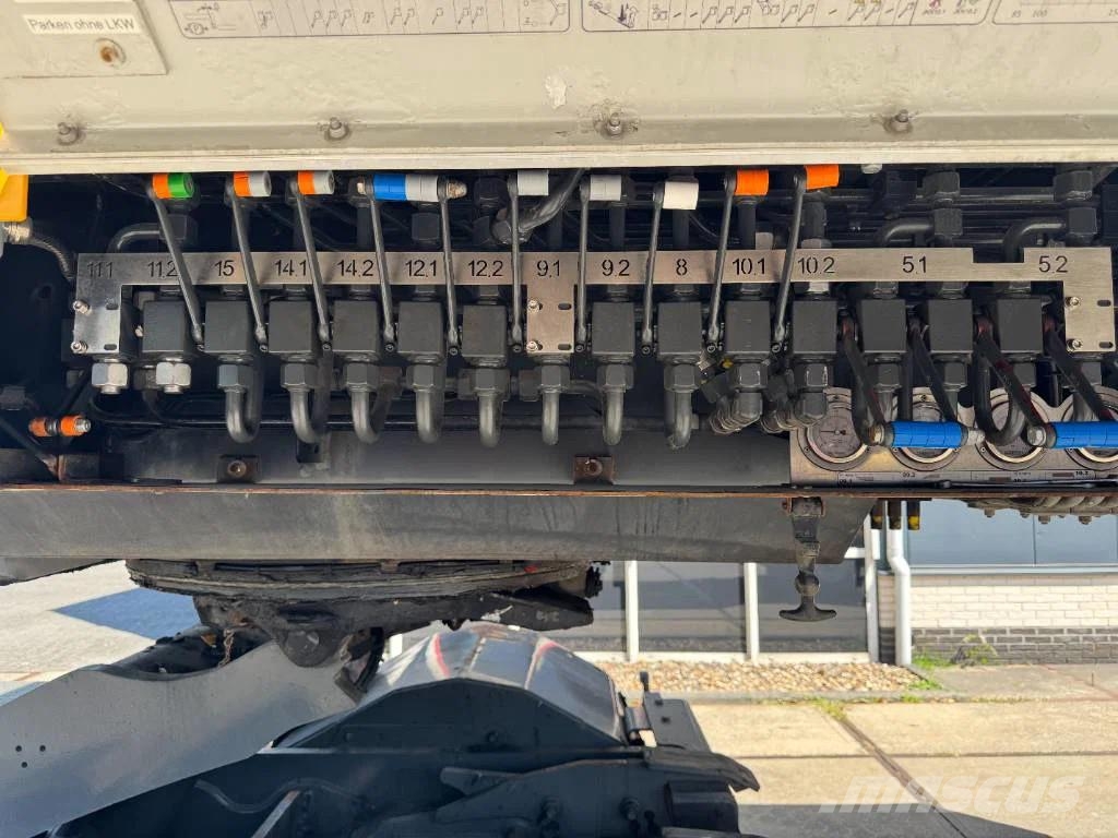 Goldhofer STZ-P 8-91/80 A (2+6) Poluprikolice labudice