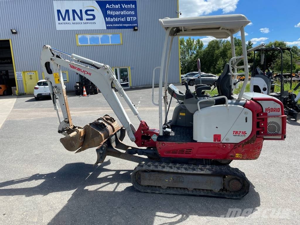 Takeuchi TB 216 H حفارات خاصة