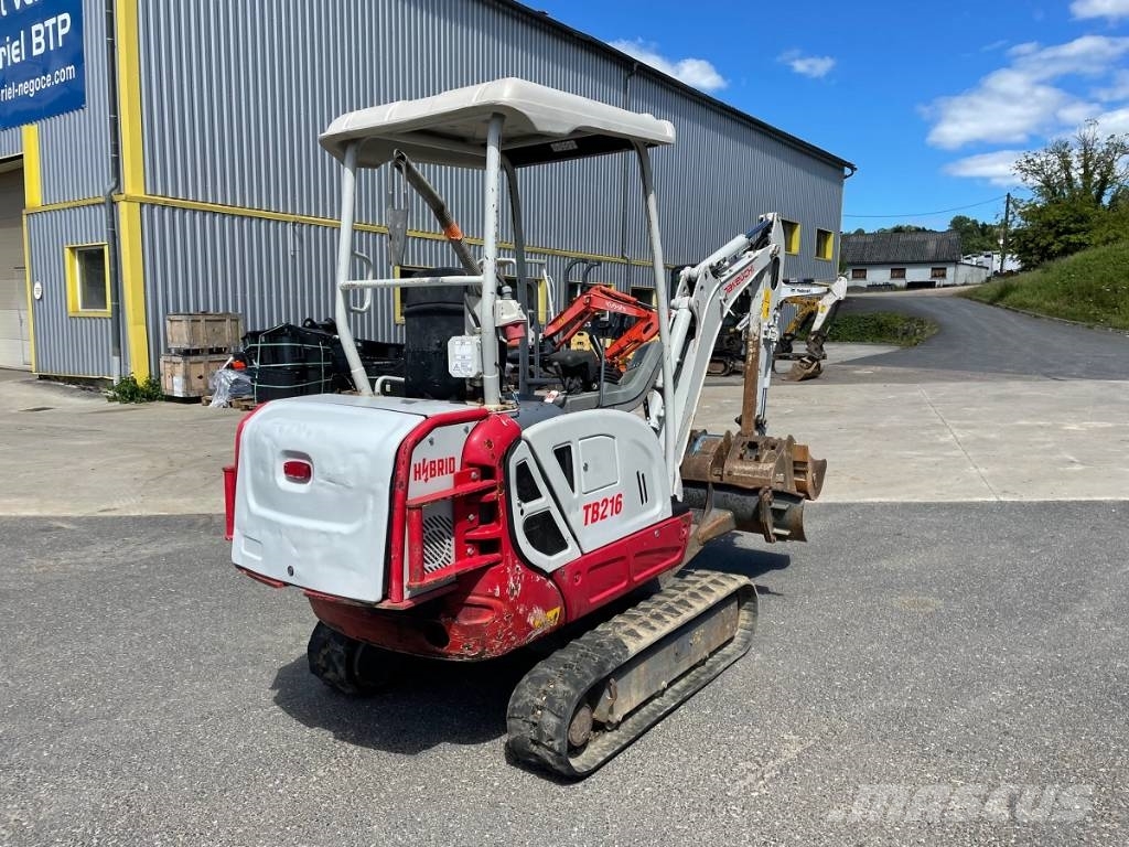 Takeuchi TB 216 H حفارات خاصة