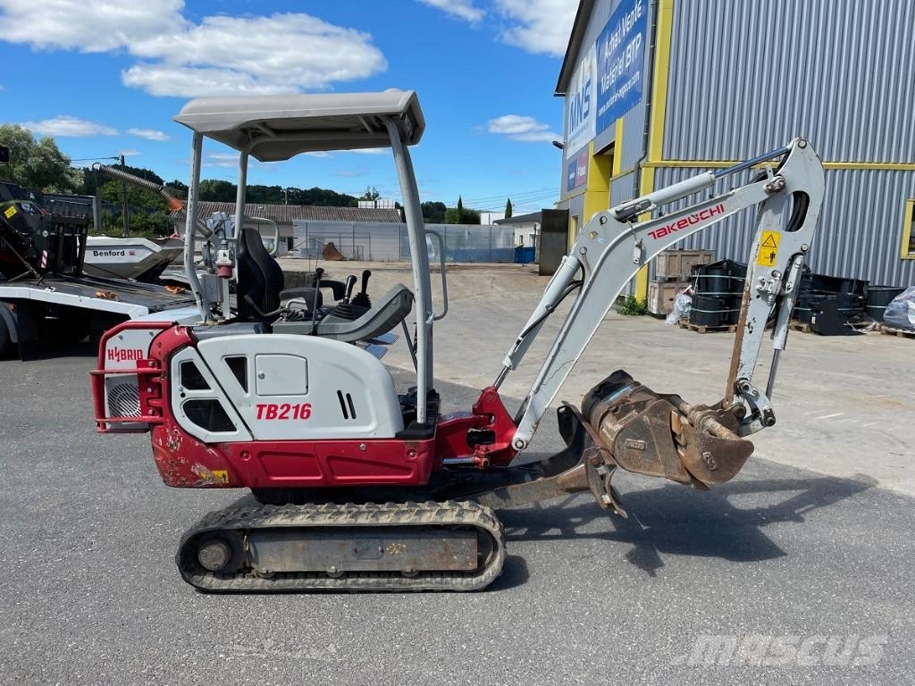 Takeuchi TB 216 H حفارات خاصة