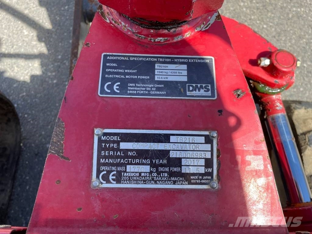 Takeuchi TB 216 H حفارات خاصة