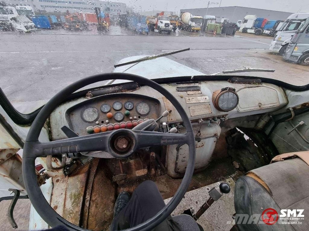 Renault GBH 260 depannage Автомобильные краны