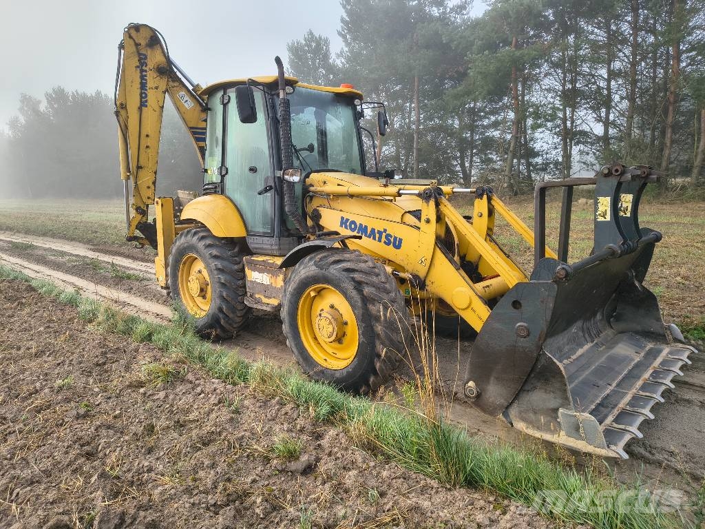 Komatsu WB 97 S-5 バックホーローダー