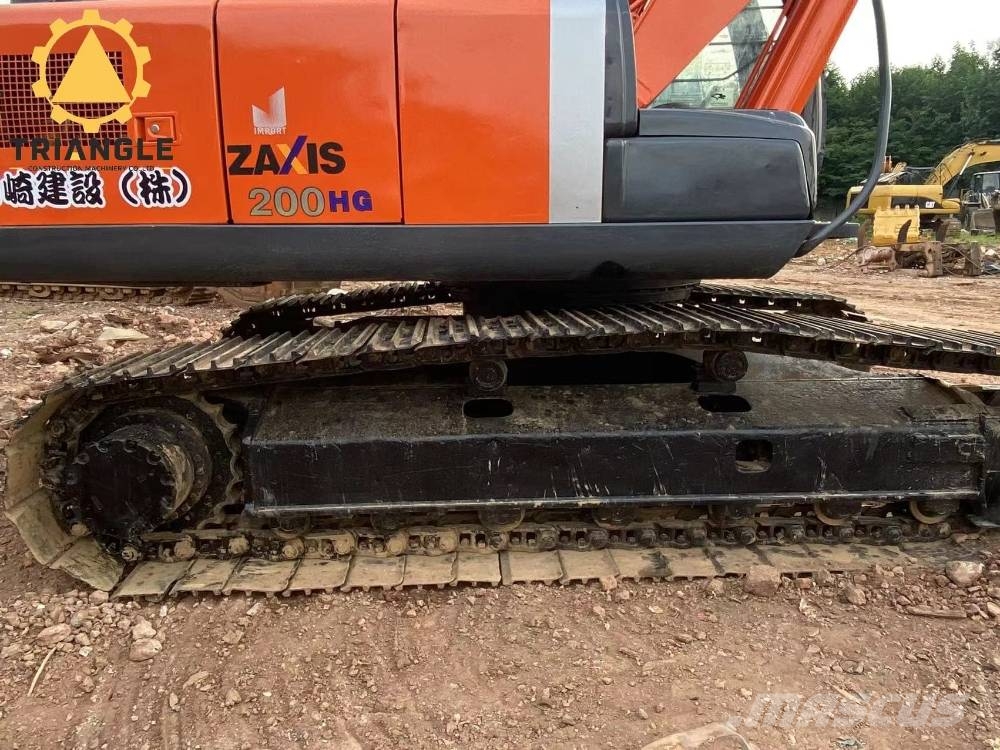 Hitachi ZX 200 Telakaivukoneet
