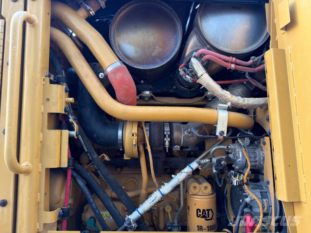 CAT 140M3 Grejdery