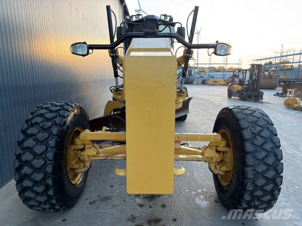 CAT 140M3 Grejdery