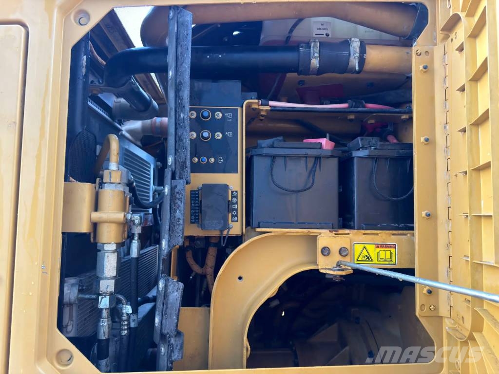 CAT 140M3 Grejdery