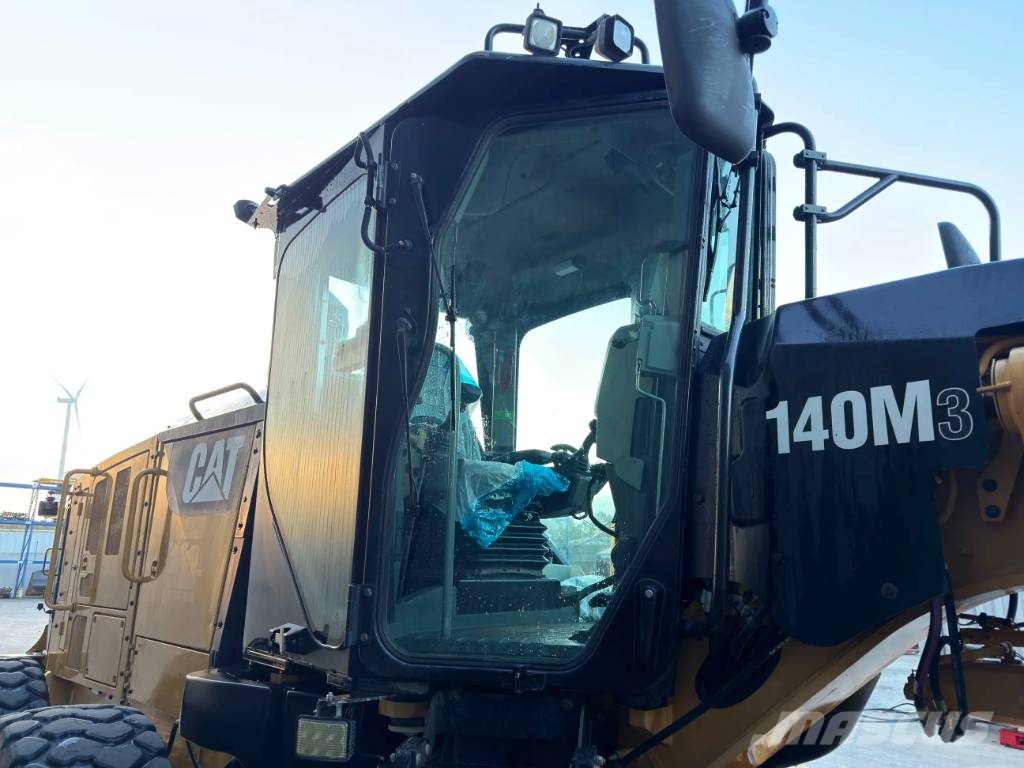 CAT 140M3 Grejdery