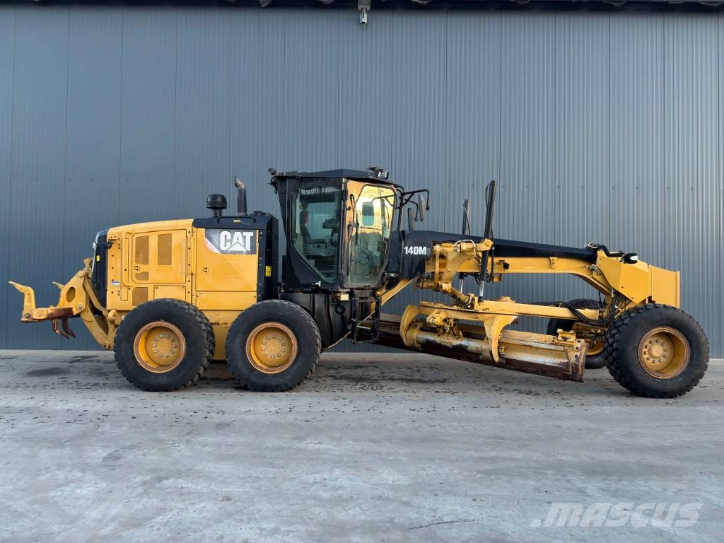 CAT 140M3 Grejdery