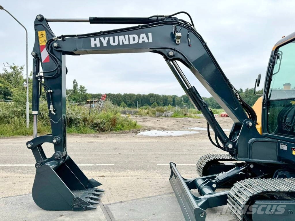 Hyundai HX 60 Pro 소형 굴삭기 7톤 미만