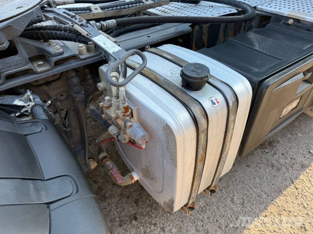 DAF XF 480 FT وحدات الجر