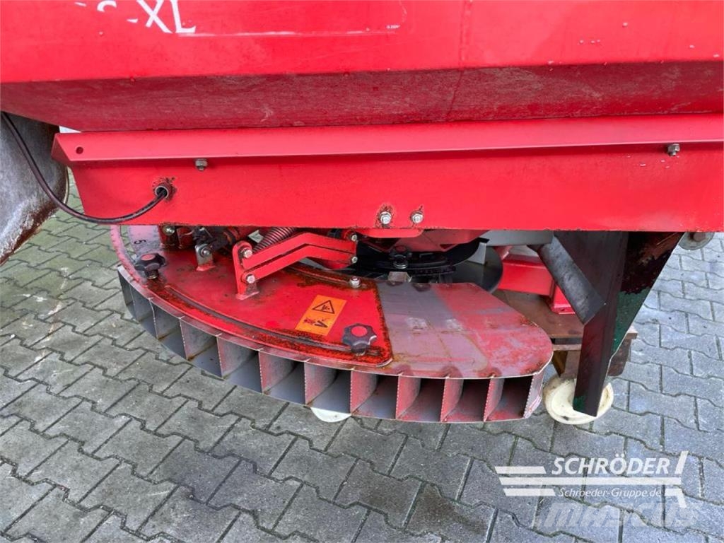 Kverneland DS XL 3000 Mineral spreaders