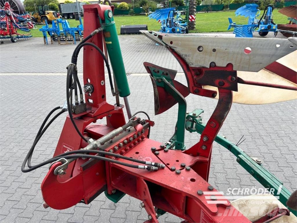 Kverneland LM 100 Plugovi obrtači