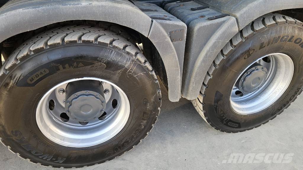 MAN TGA 33.480 6x4 tipper - air condition Tipper trucks