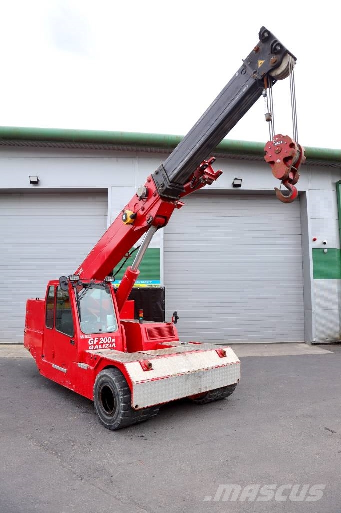 Galizia GF200E 小型起重機