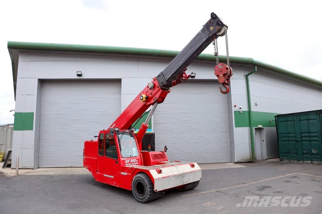 Galizia GF200E 小型起重機