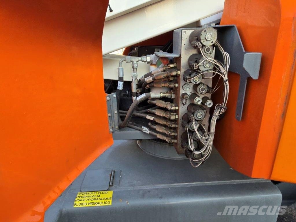 Snorkel A 46 J RT Elevadores braços articulados