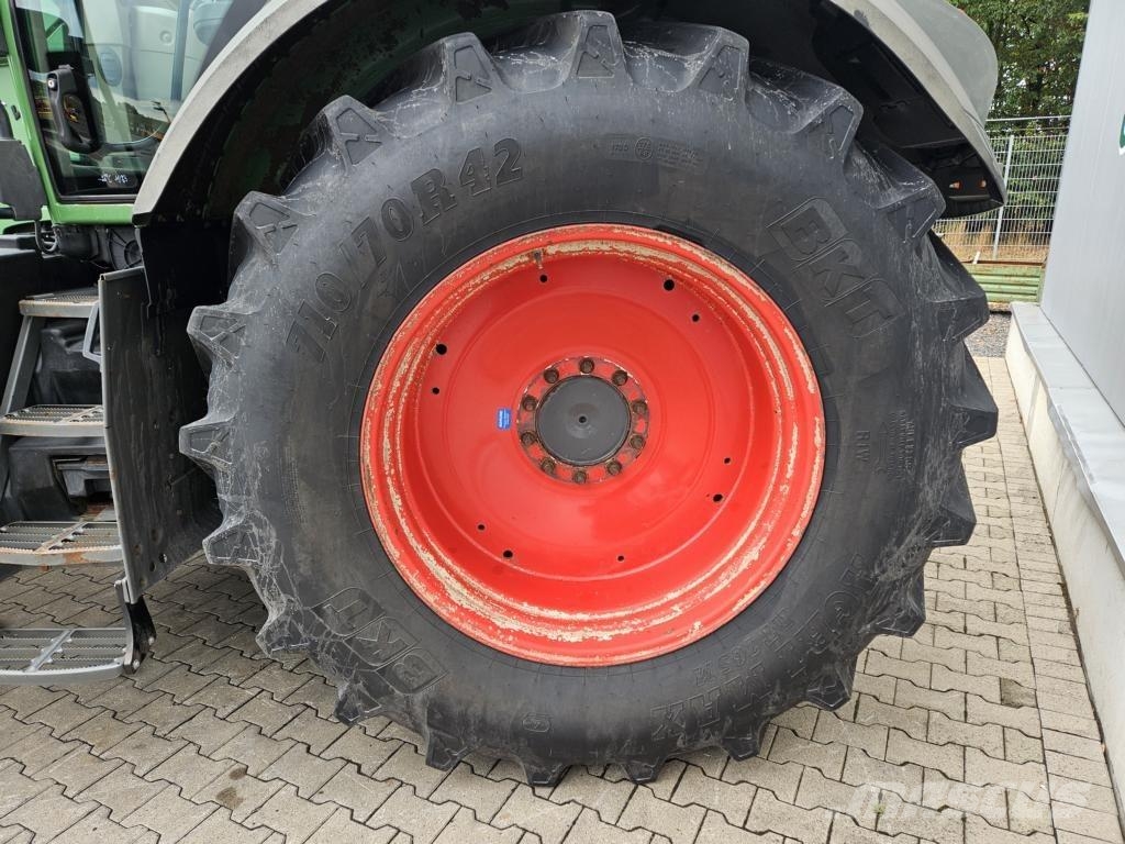 Fendt 930 VARIO Tractors