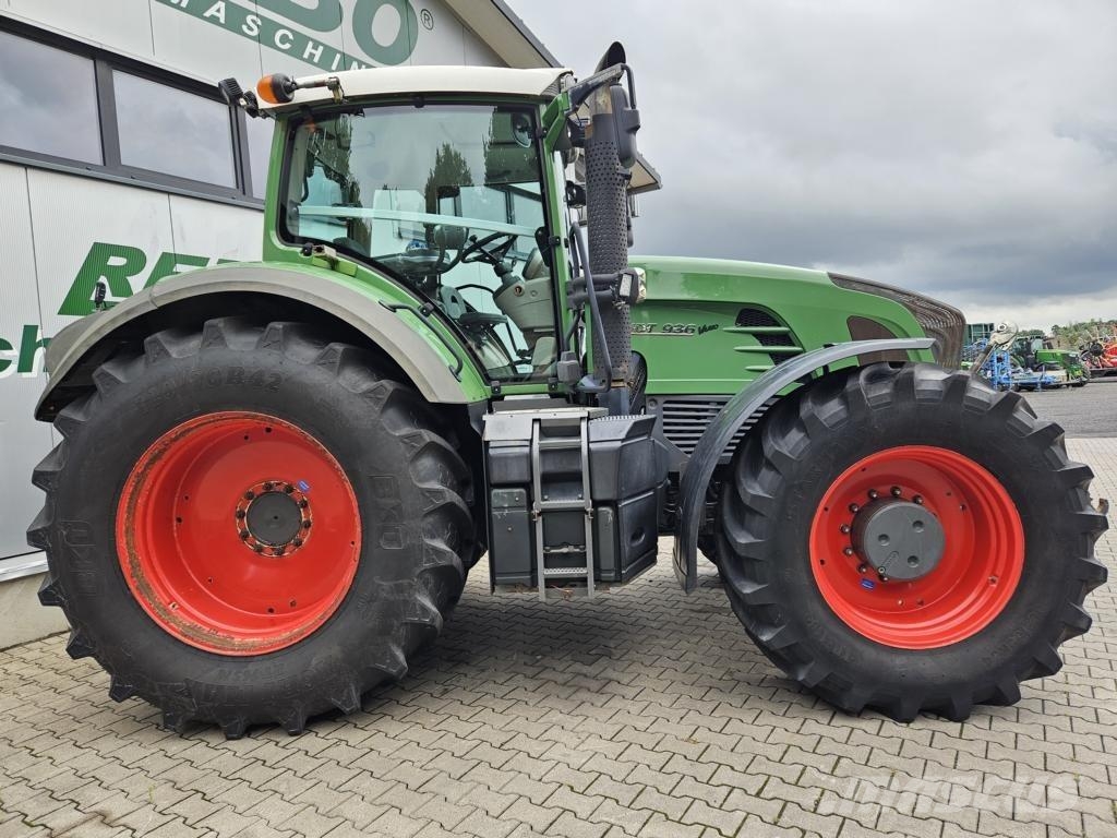Fendt 930 VARIO Tractors